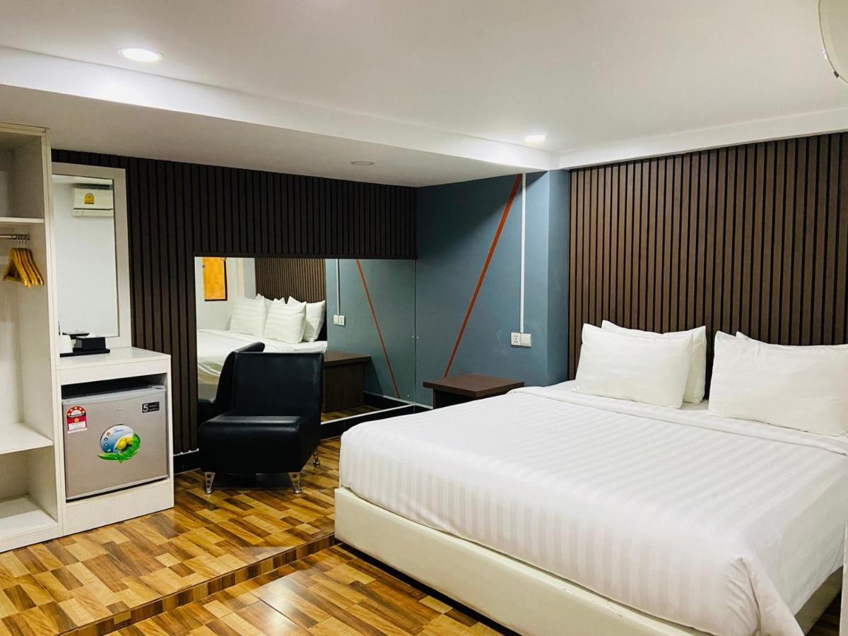 De Hotel 프놈펜 외부 사진