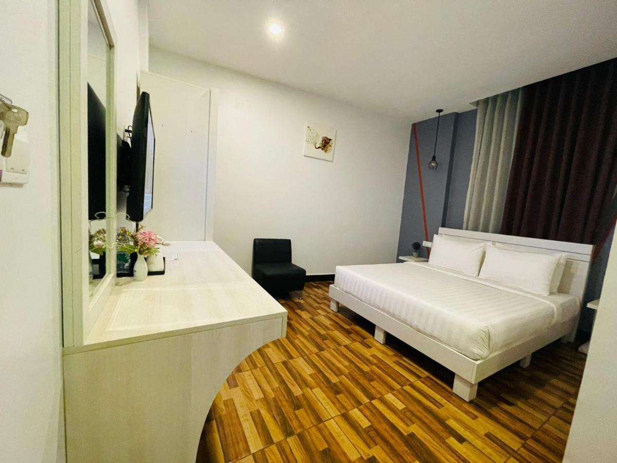 De Hotel 프놈펜 외부 사진